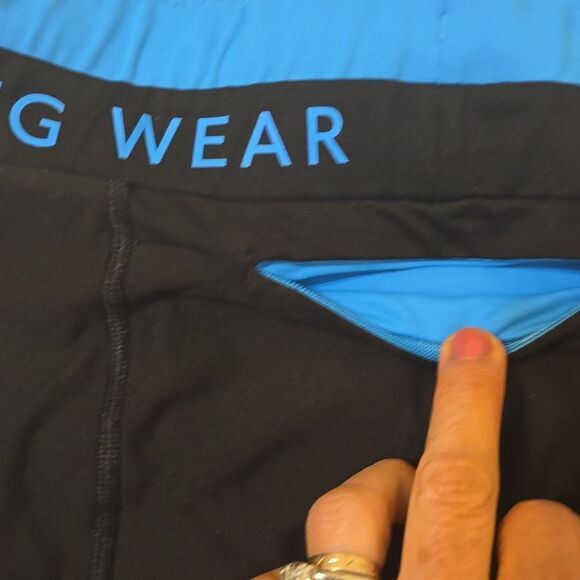 GORE RUNNING WEAR SET SIZE MEDIUM - Picture 15 of 15